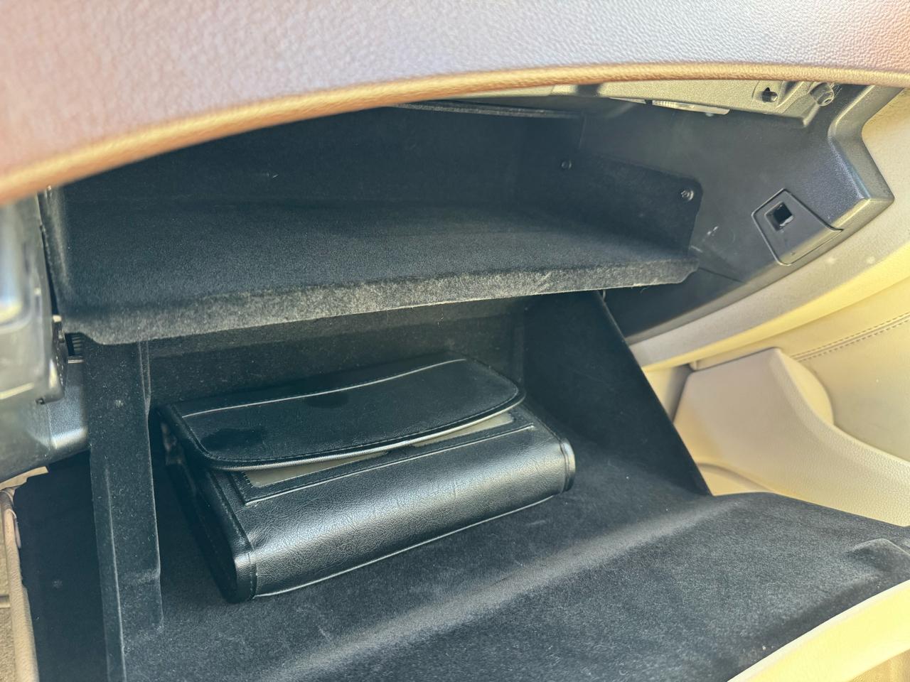 Cadillac SRX AWD 4dr Luxury Collection 2012