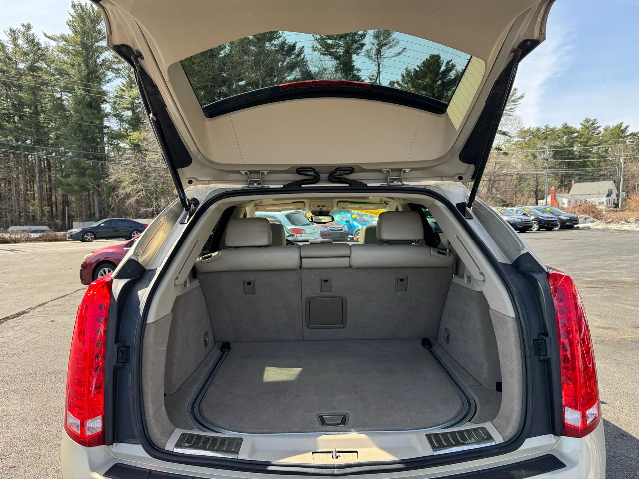 Cadillac SRX AWD 4dr Luxury Collection 2012