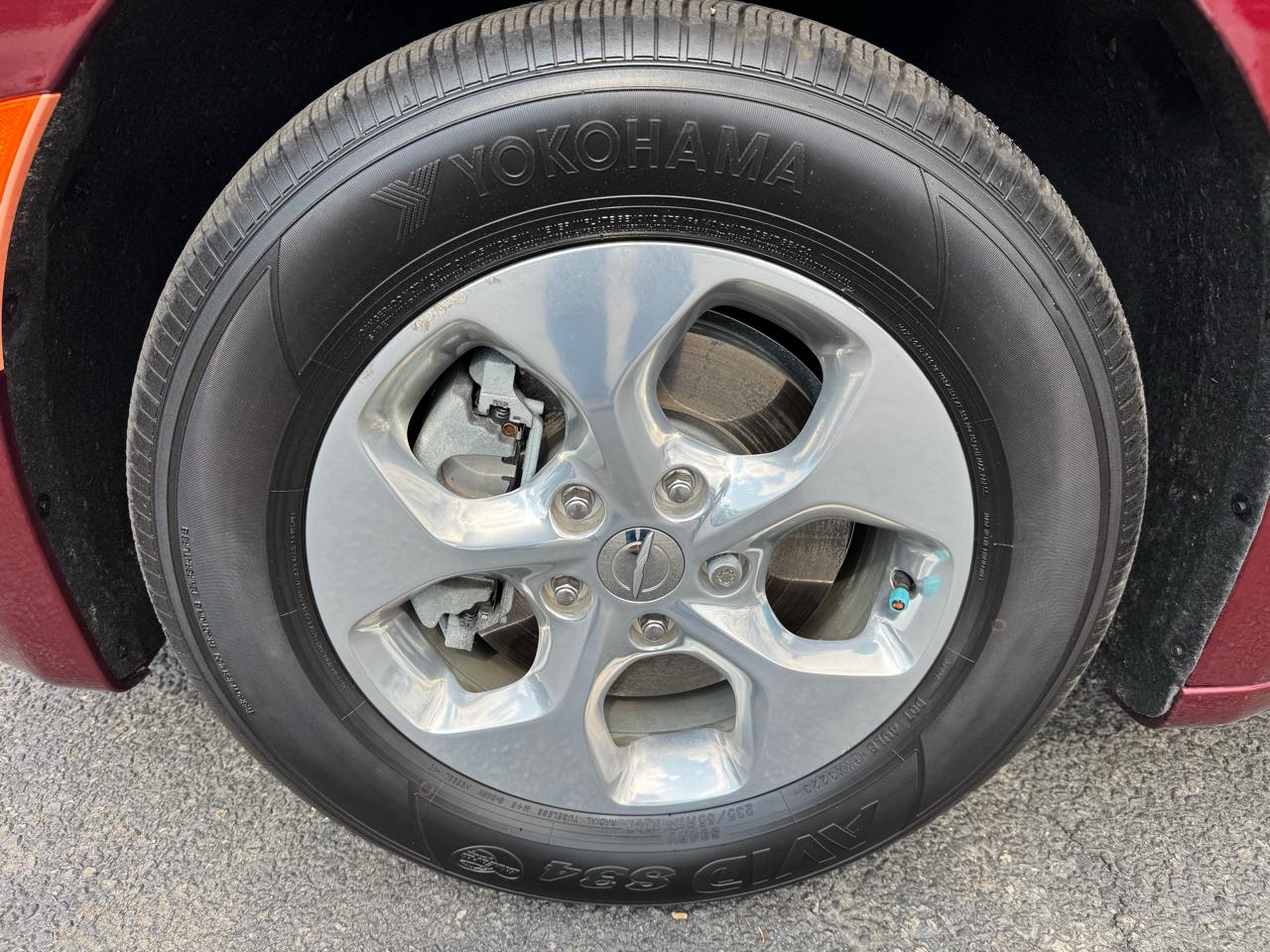 Chrysler Pacifica Hybrid Touring L FWD 2020