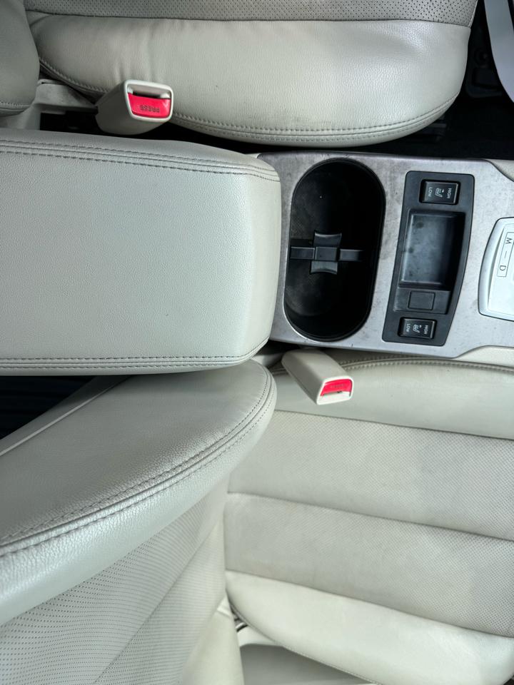 Subaru Legacy 4dr Sdn H4 Auto 2.5i Limited 2013