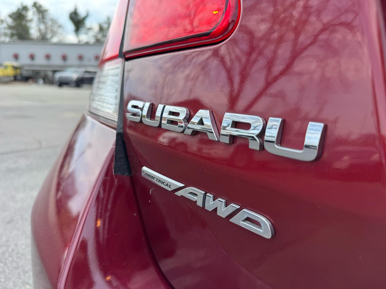 Subaru Legacy 4dr Sdn H4 Auto 2.5i Limited 2013