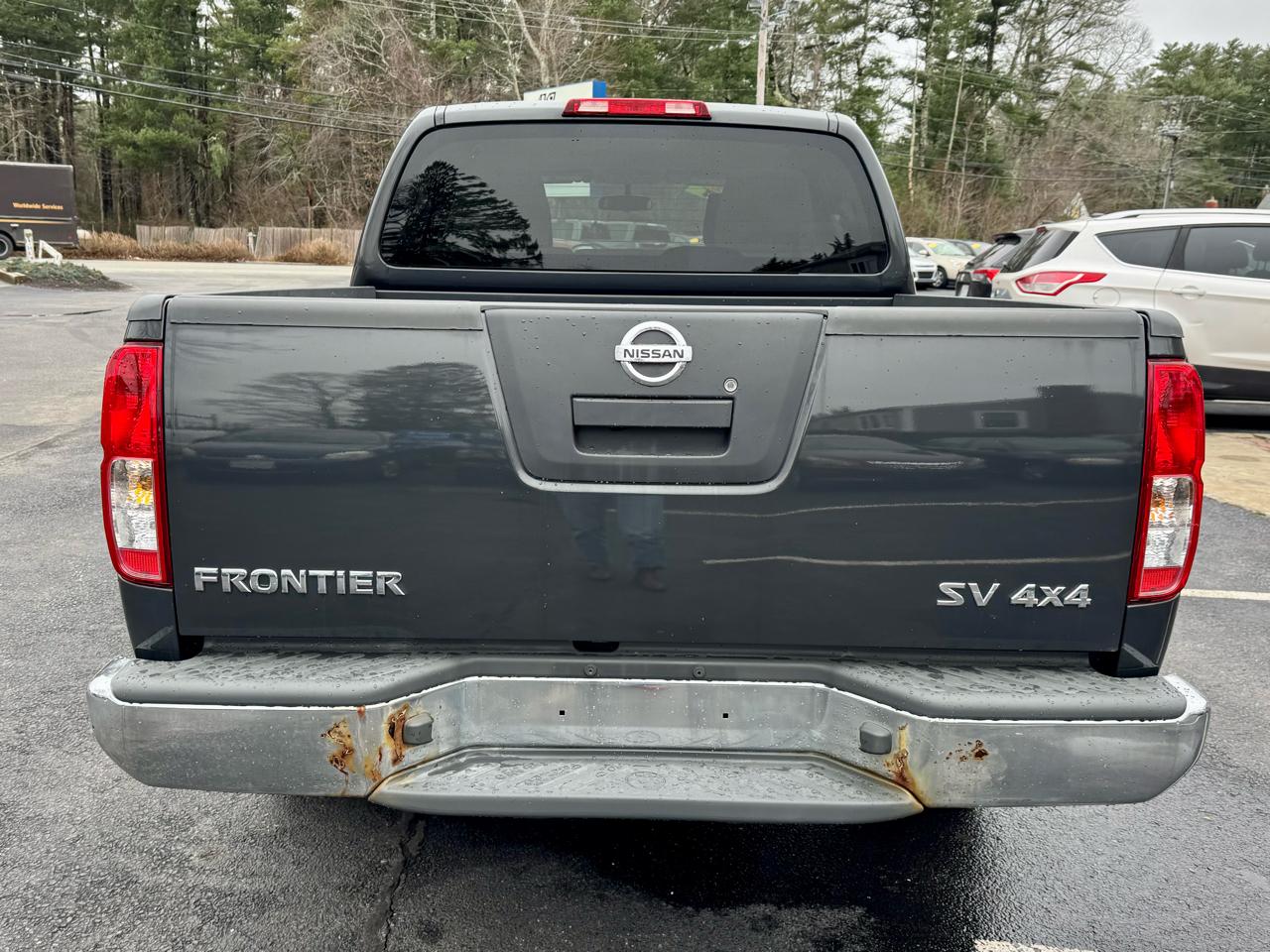 Nissan Frontier 4WD Crew Cab SWB Auto SV 2012