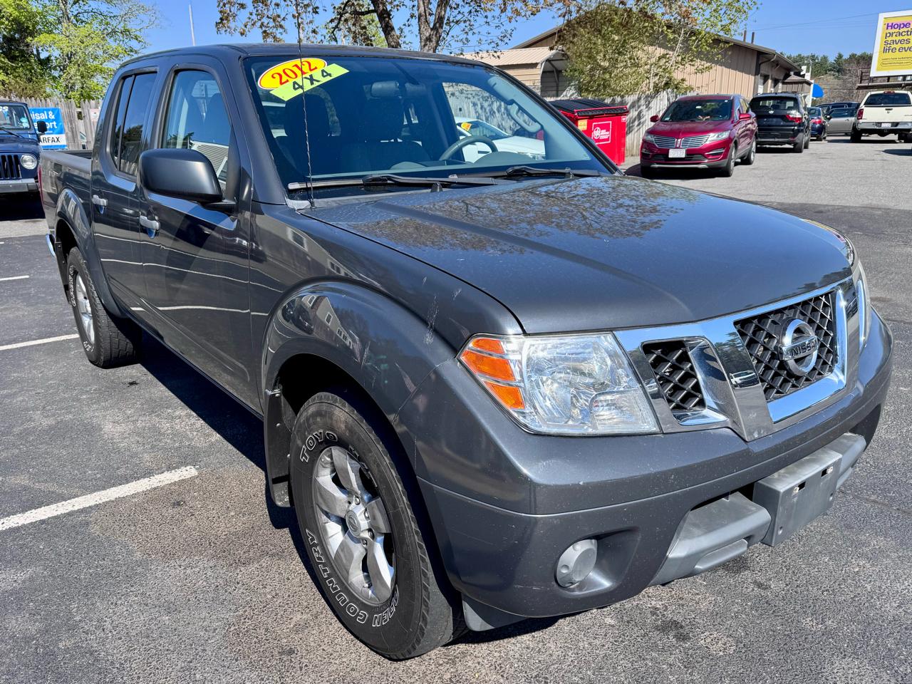 Nissan Frontier 4WD Crew Cab SWB Auto SV 2012