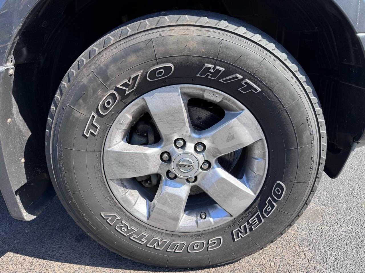 Nissan Frontier 4WD Crew Cab SWB Auto SV 2012