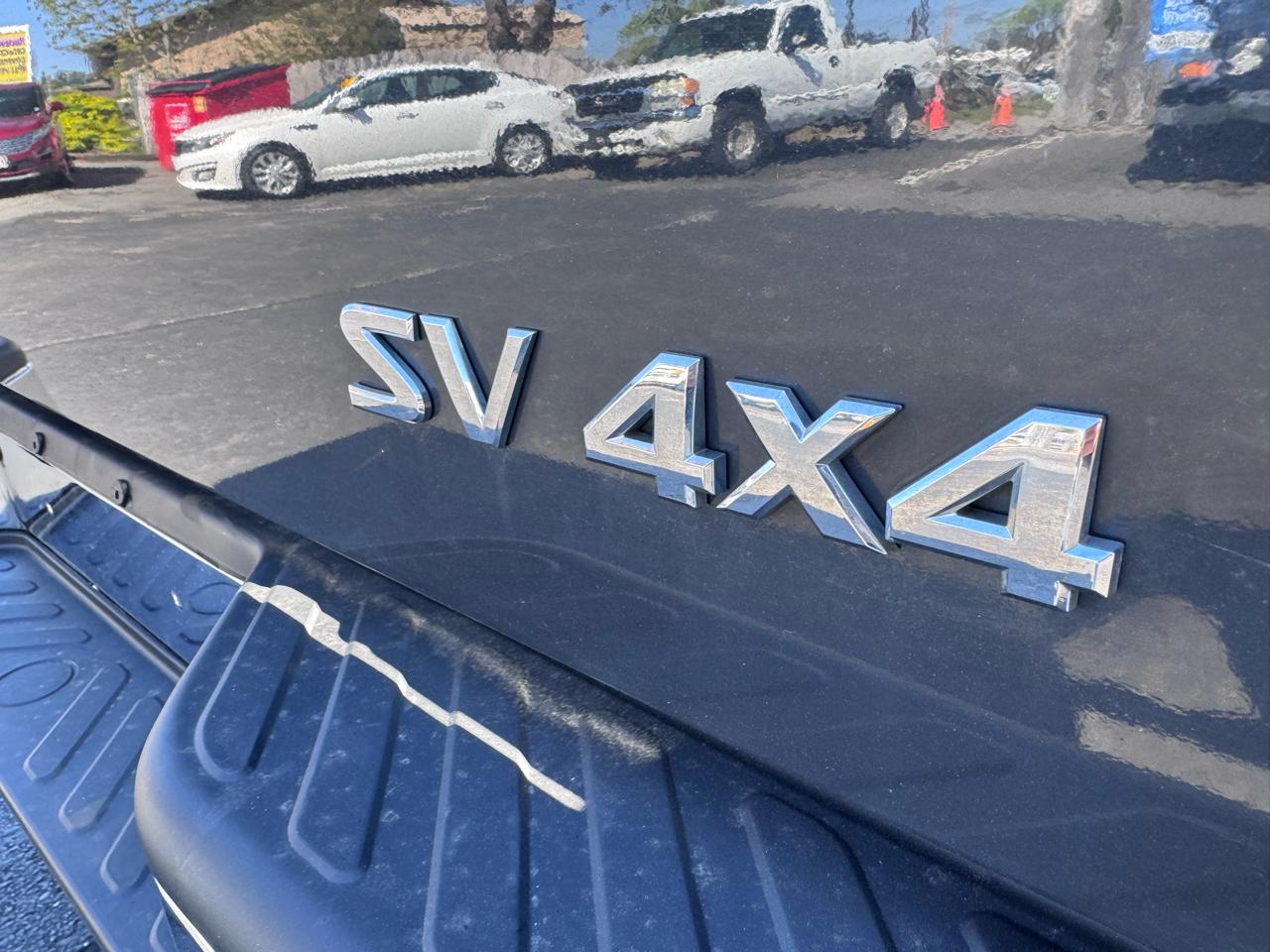 Nissan Frontier 4WD Crew Cab SWB Auto SV 2012