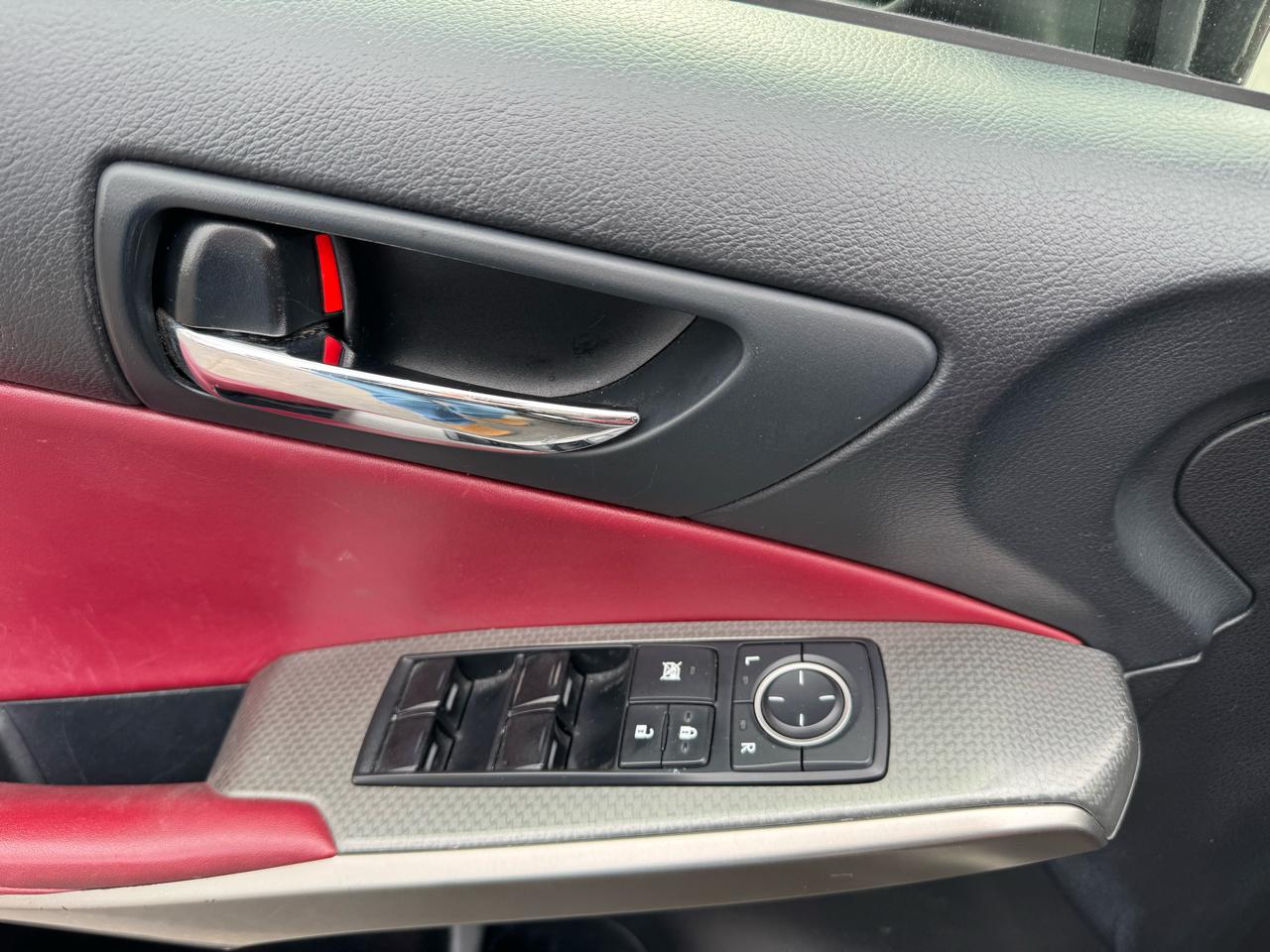 Lexus IS 250 4dr Sport Sdn Auto AWD 2014