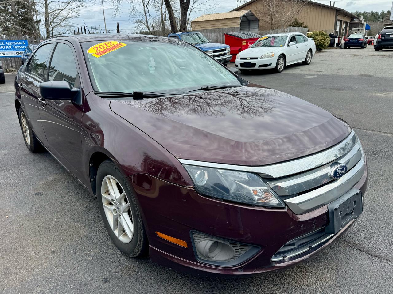 Ford Fusion 4dr Sdn S FWD 2012