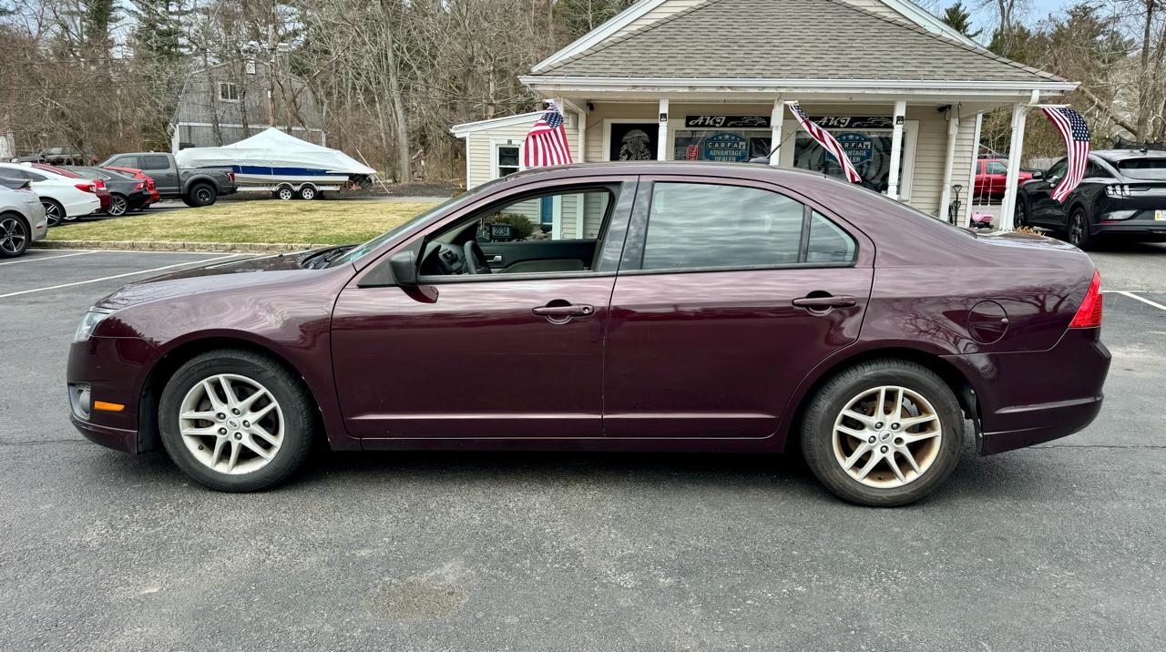 Ford Fusion 4dr Sdn S FWD 2012