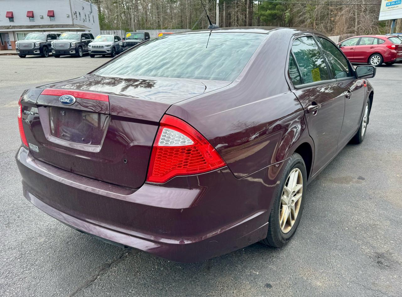 Ford Fusion 4dr Sdn S FWD 2012