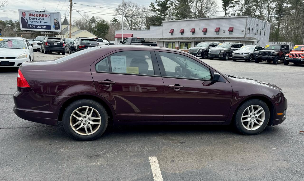 Ford Fusion 4dr Sdn S FWD 2012