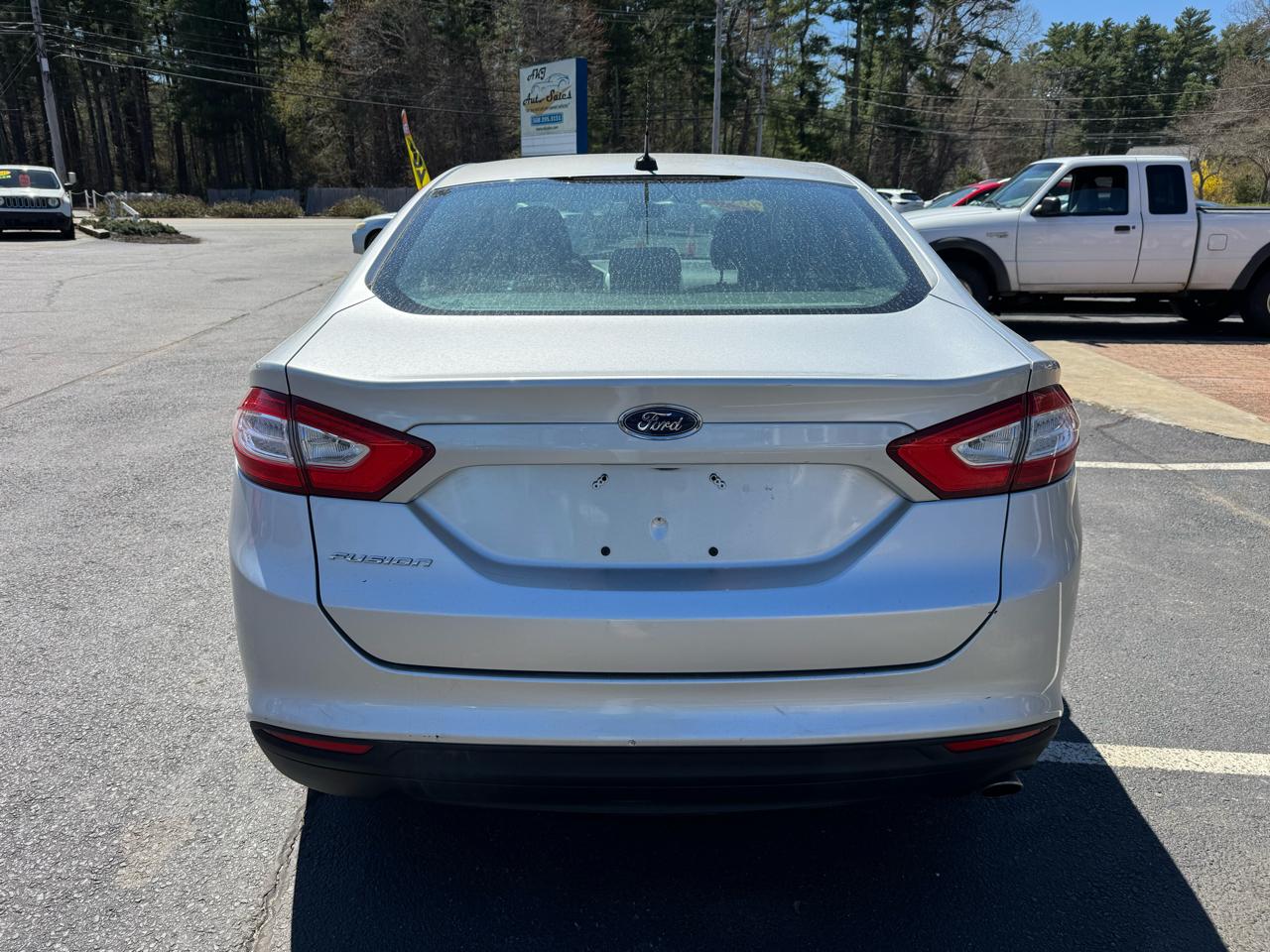 Ford Fusion 4dr Sdn S FWD 2013