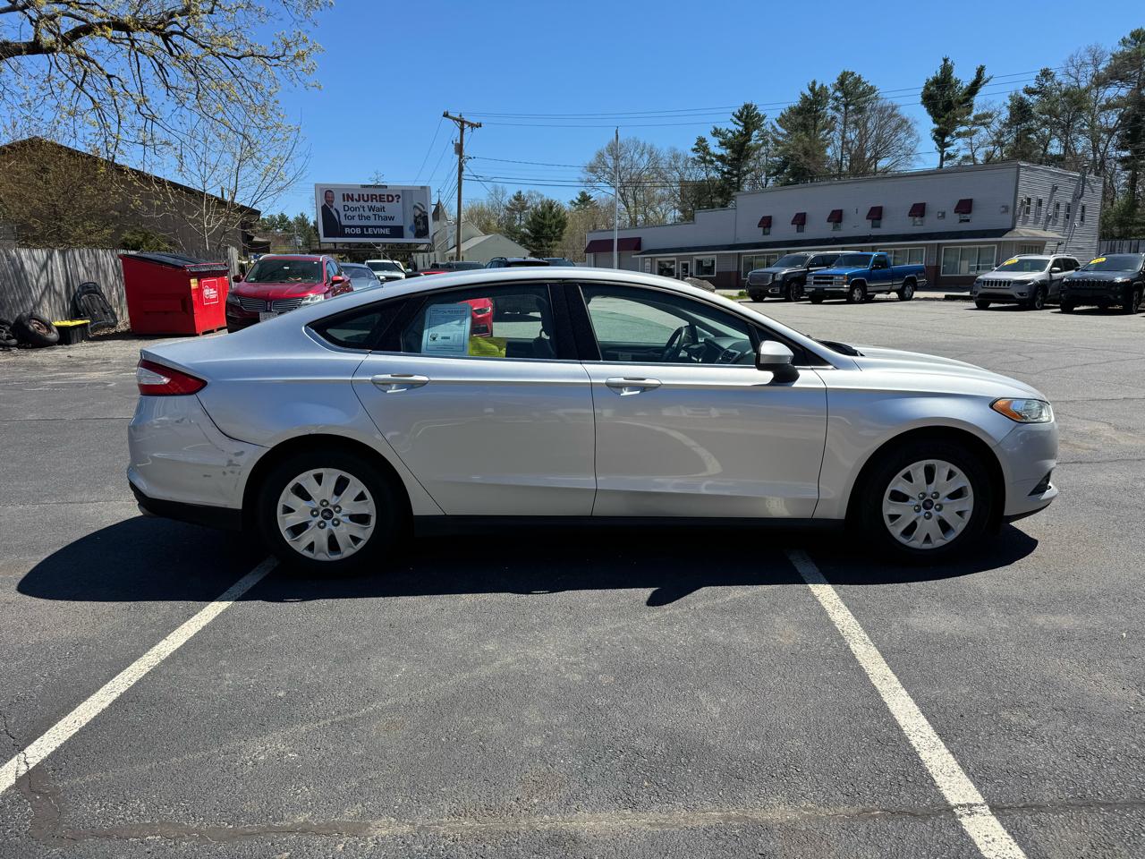 Ford Fusion 4dr Sdn S FWD 2013