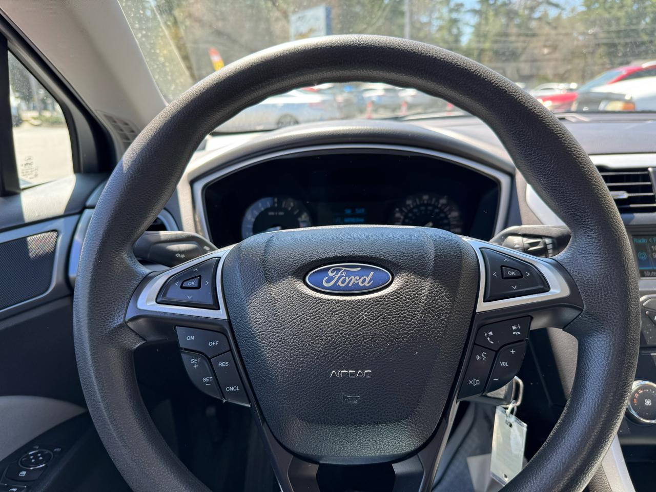 Ford Fusion 4dr Sdn S FWD 2013