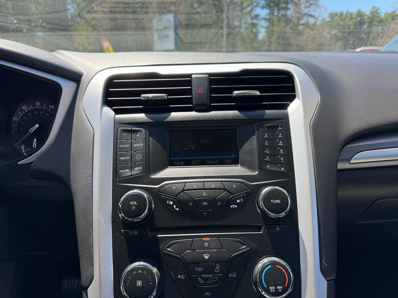 Ford Fusion 4dr Sdn S FWD 2013