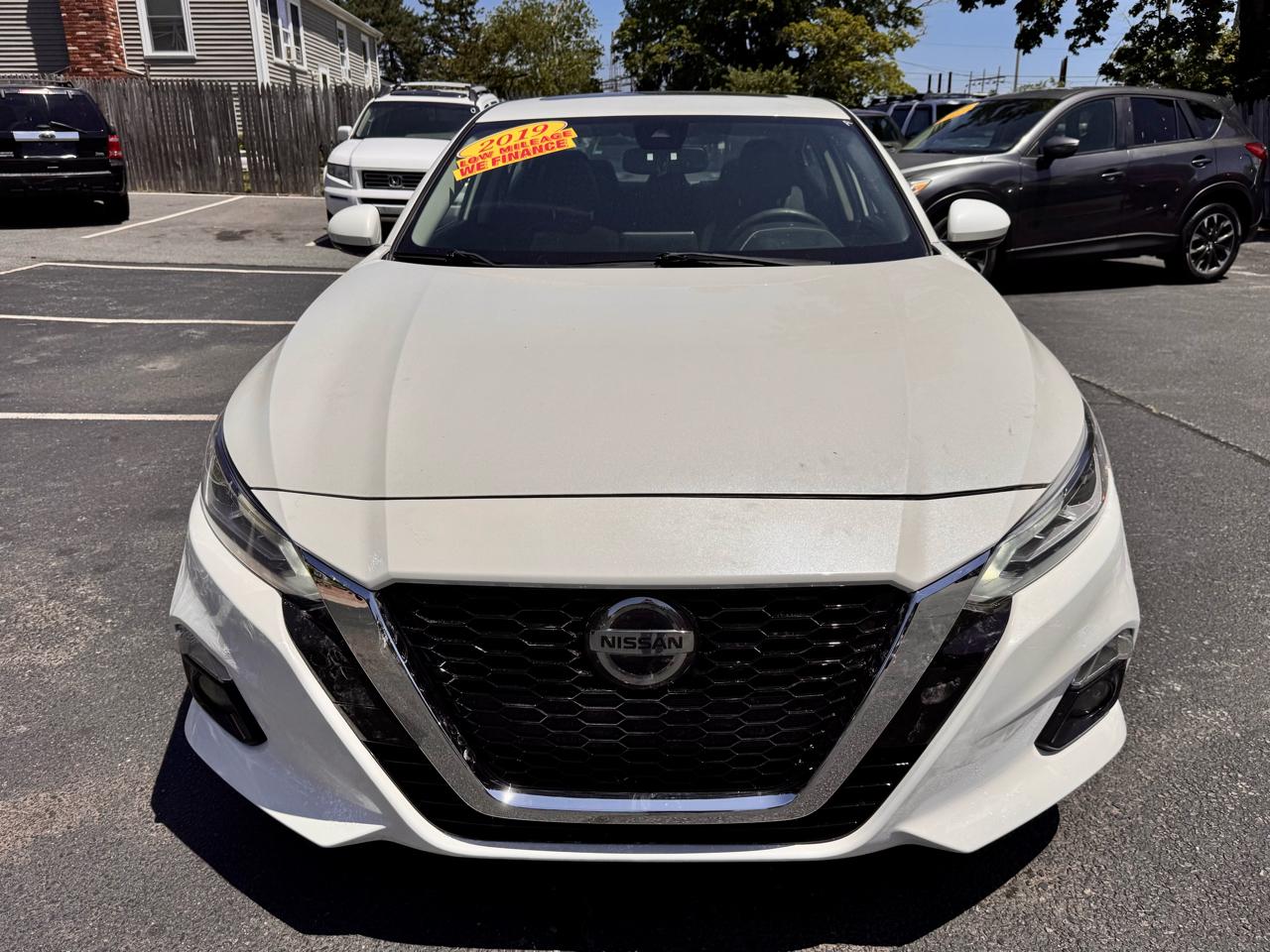 Nissan Altima 2.5 SV Sedan 2019