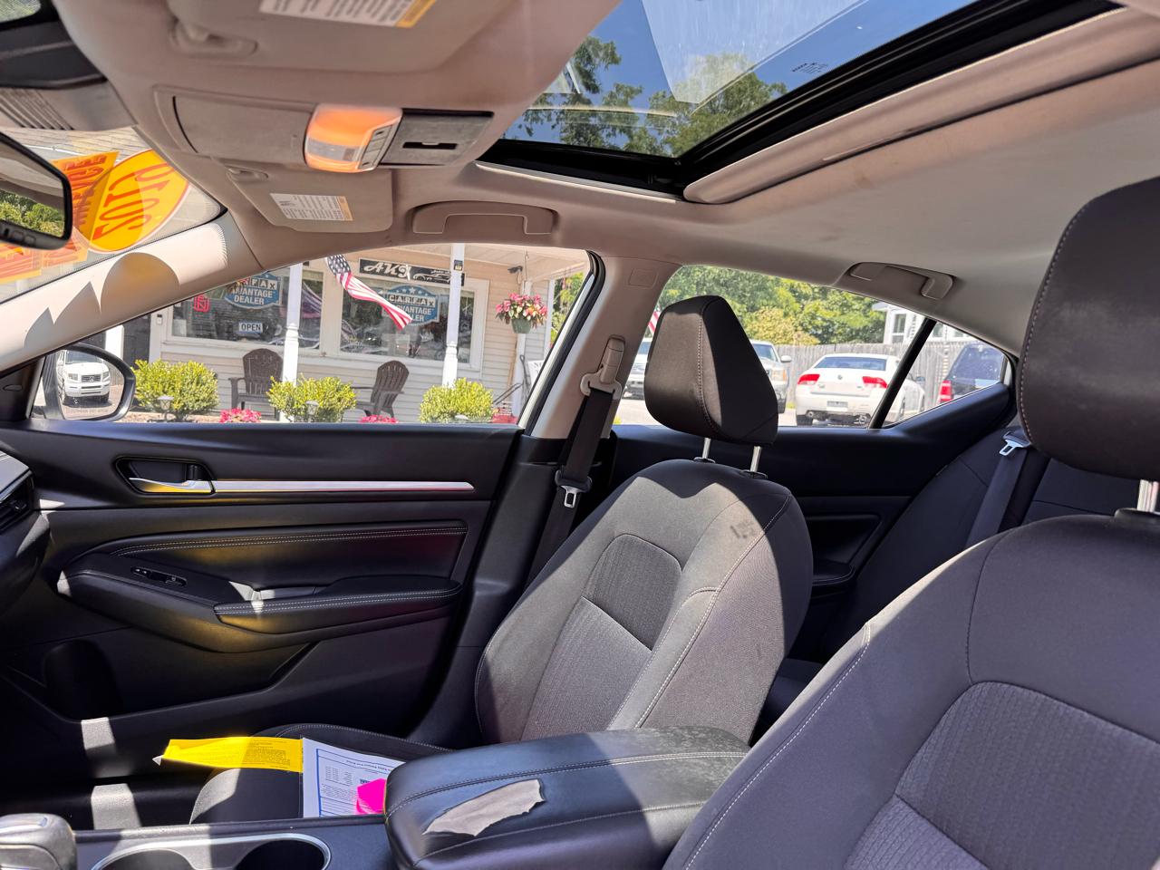 Nissan Altima 2.5 SV Sedan 2019
