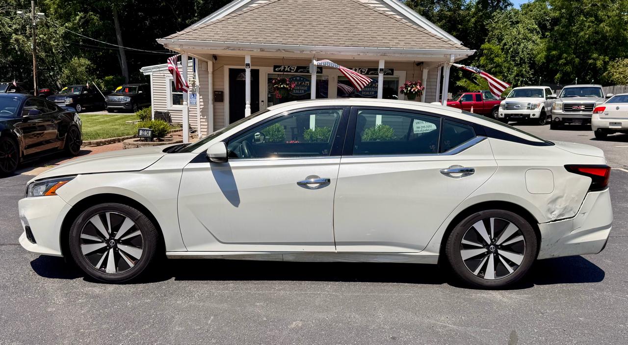 Nissan Altima 2.5 SV Sedan 2019