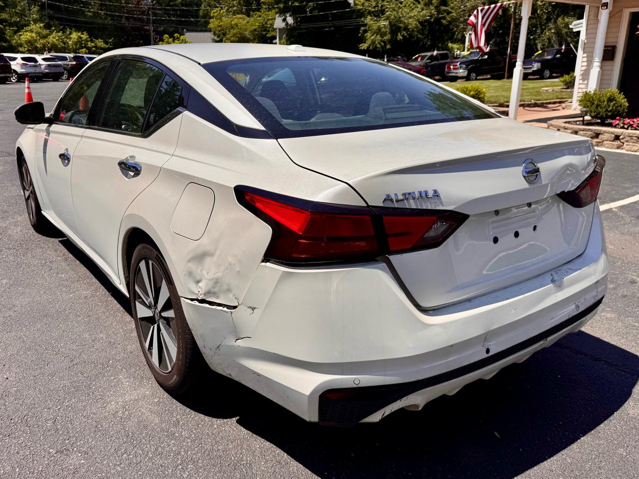 Nissan Altima 2.5 SV Sedan 2019