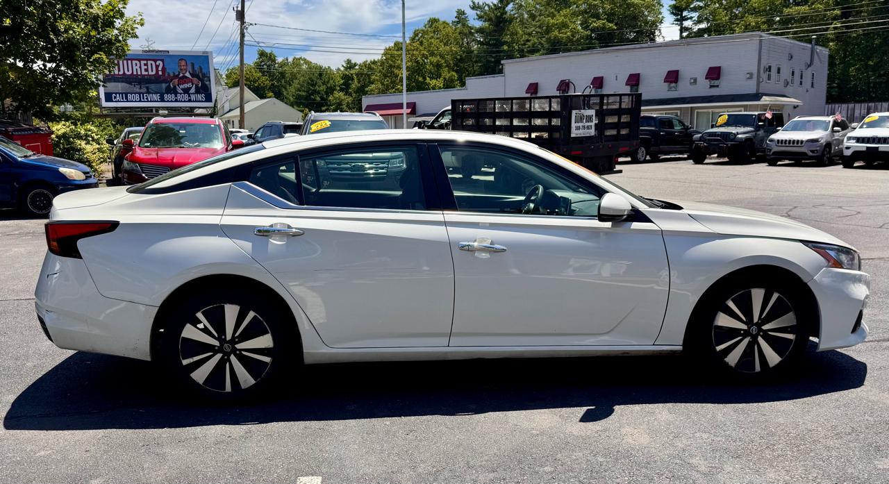 Nissan Altima 2.5 SV Sedan 2019