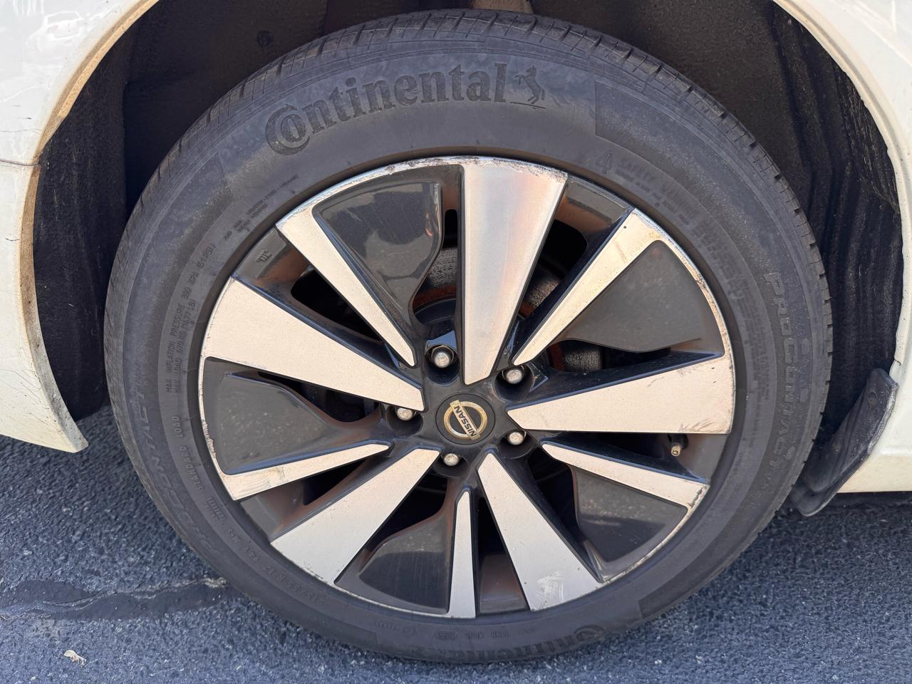 Nissan Altima 2.5 SV Sedan 2019