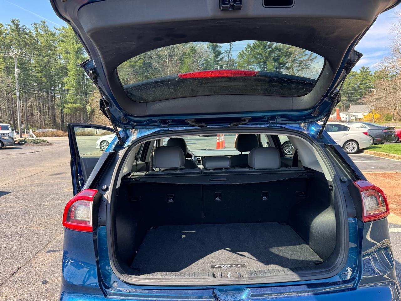 Kia Niro EX FWD 2017