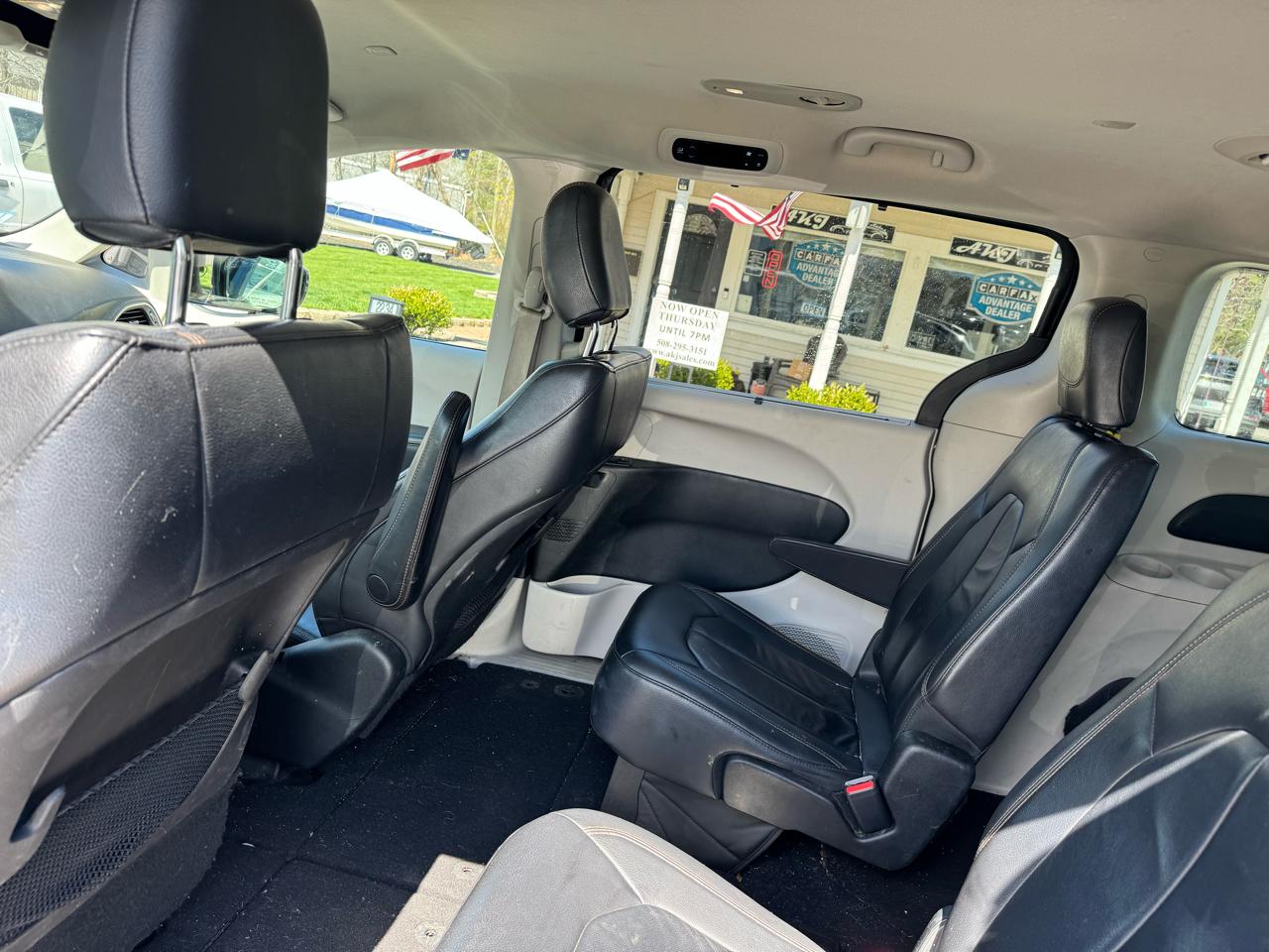 Chrysler Pacifica Touring-L FWD 2017