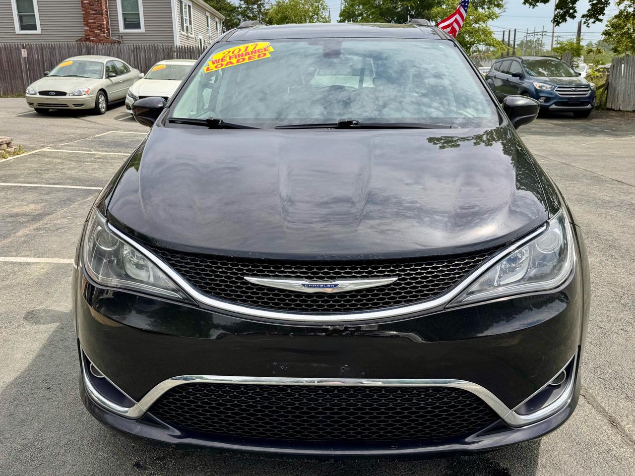 Chrysler Pacifica Touring-L FWD 2017
