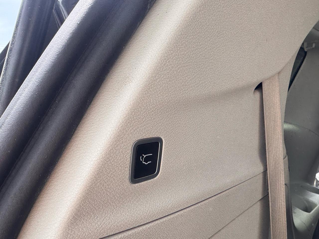 Chrysler Pacifica Touring-L FWD 2017