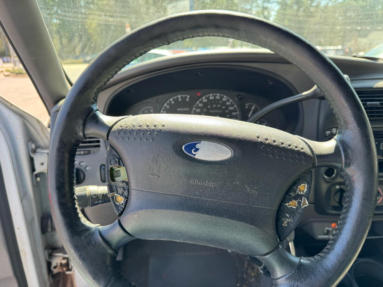 Ford Ranger Supercab 4.0L XLT Off-Rd 4WD w/391A 2001