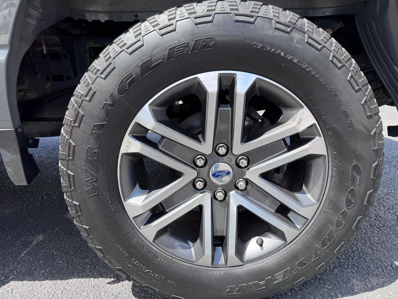 Ford F-150 XLT 4WD SuperCrew 5.5' Box 2021