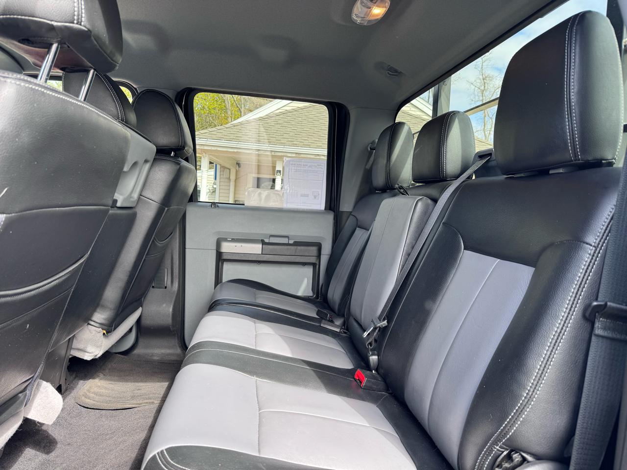 Ford Super Duty F-350 SRW 4WD Crew Cab 156" XLT 2014
