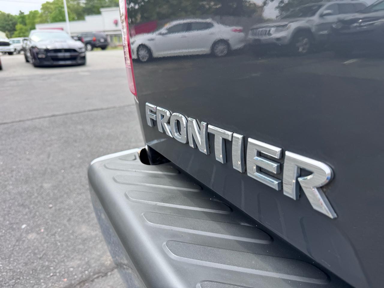 Nissan Frontier 4WD King Cab Auto SE 2010