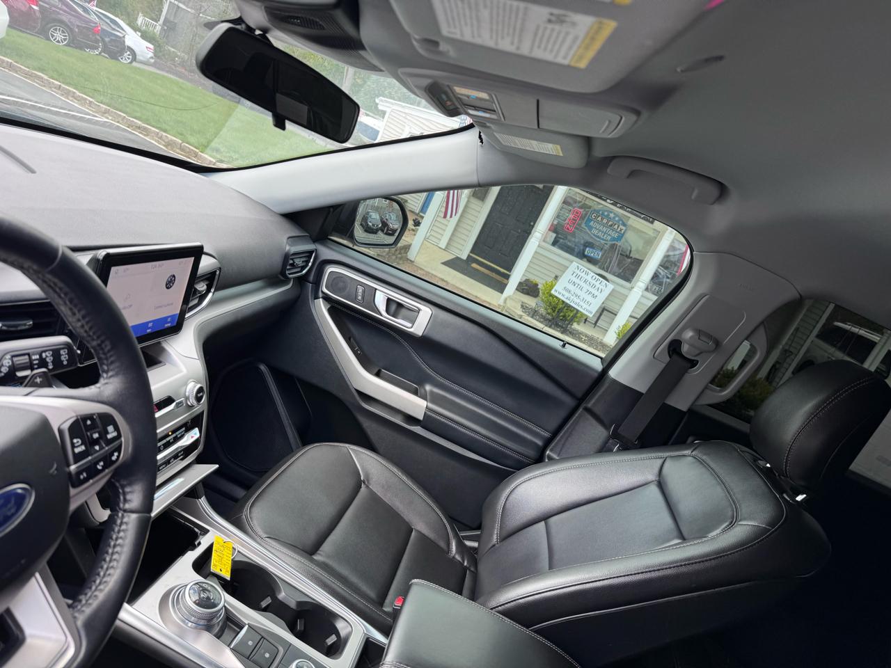 Ford Explorer XLT 4WD 2020