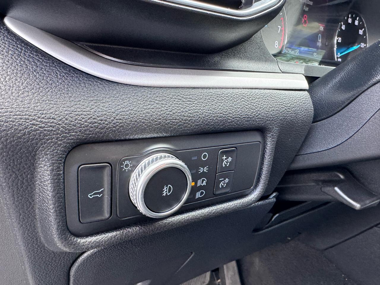 Ford Explorer XLT 4WD 2020