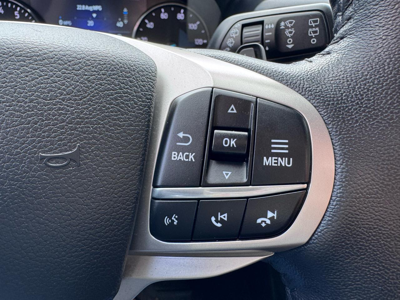 Ford Explorer XLT 4WD 2020