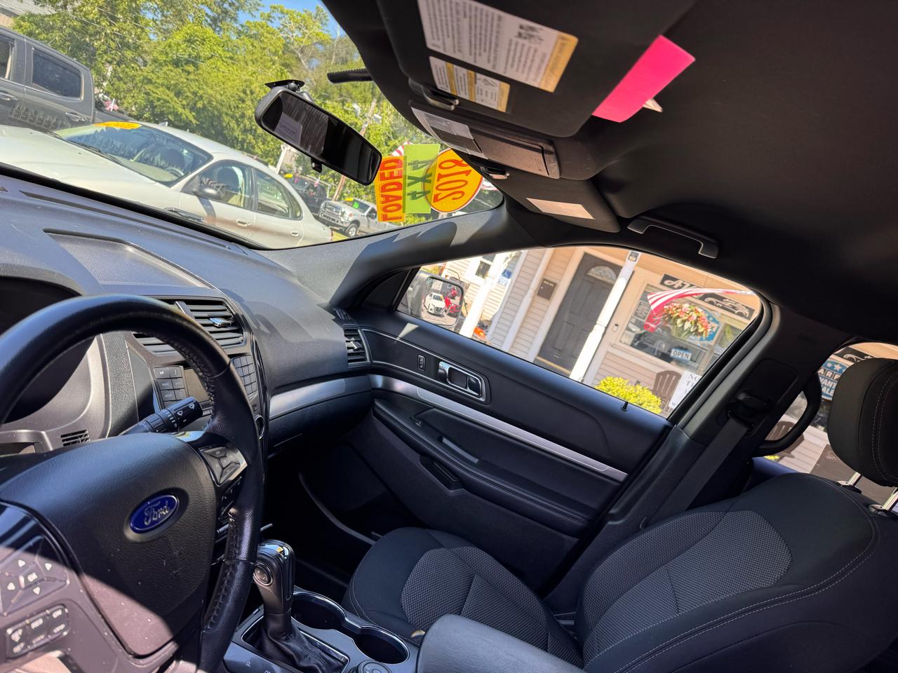 Ford Explorer XLT 4WD 2018