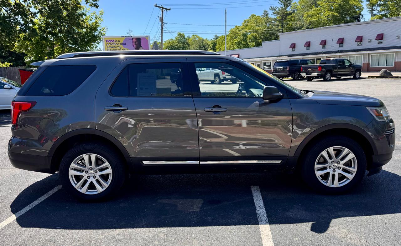 Ford Explorer XLT 4WD 2018