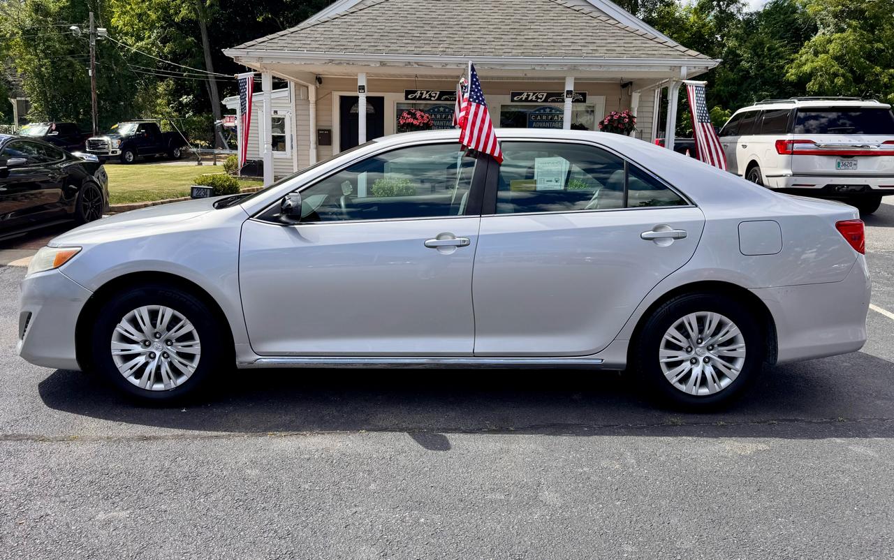 Toyota Camry 2014.5 4dr Sdn I4 Auto SE Sport (Natl) 2014