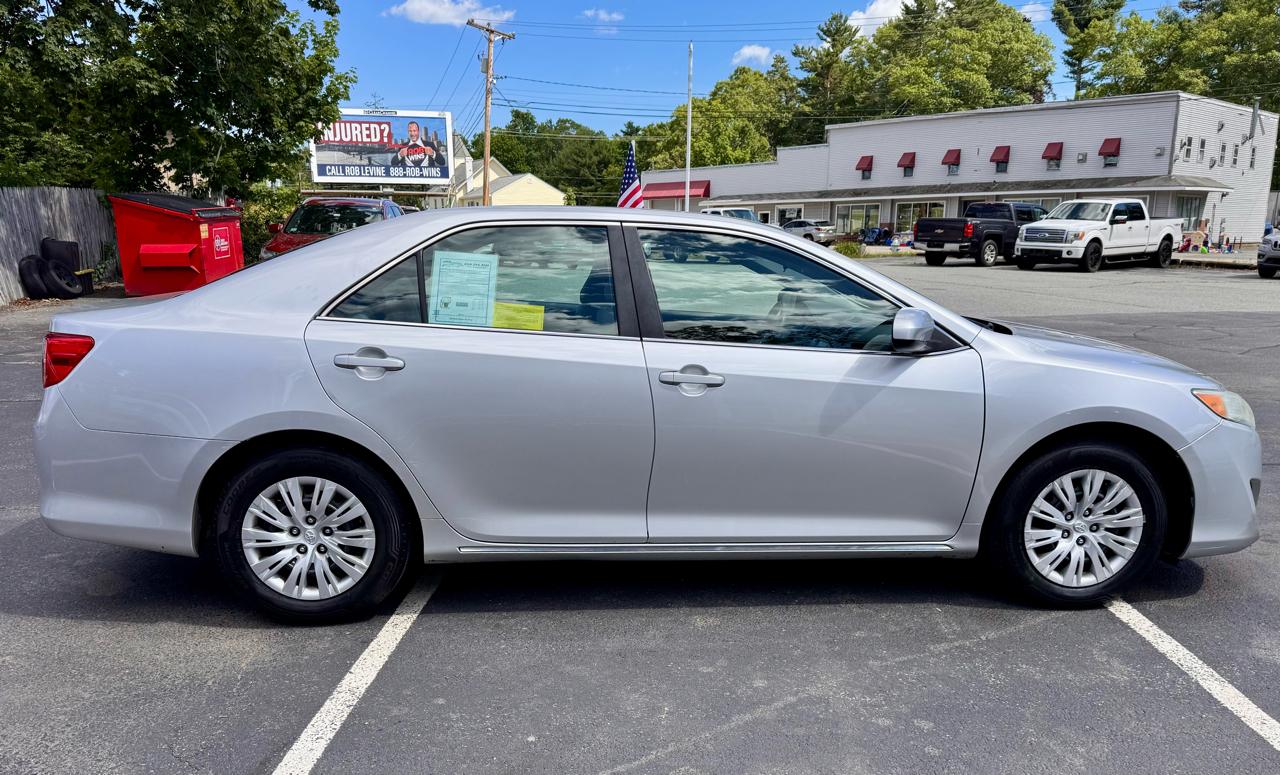 Toyota Camry 2014.5 4dr Sdn I4 Auto SE Sport (Natl) 2014