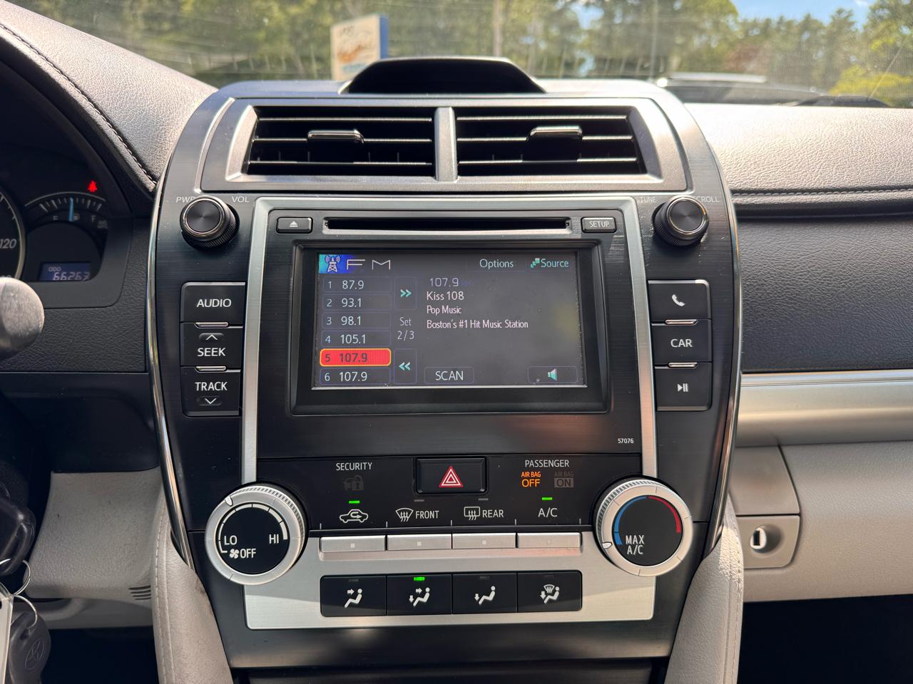 Toyota Camry 2014.5 4dr Sdn I4 Auto SE Sport (Natl) 2014