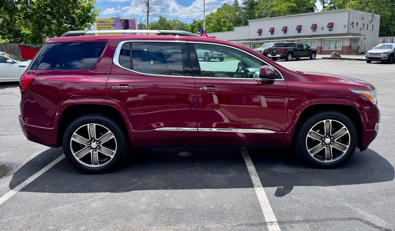 GMC Acadia AWD 4dr Denali 2017