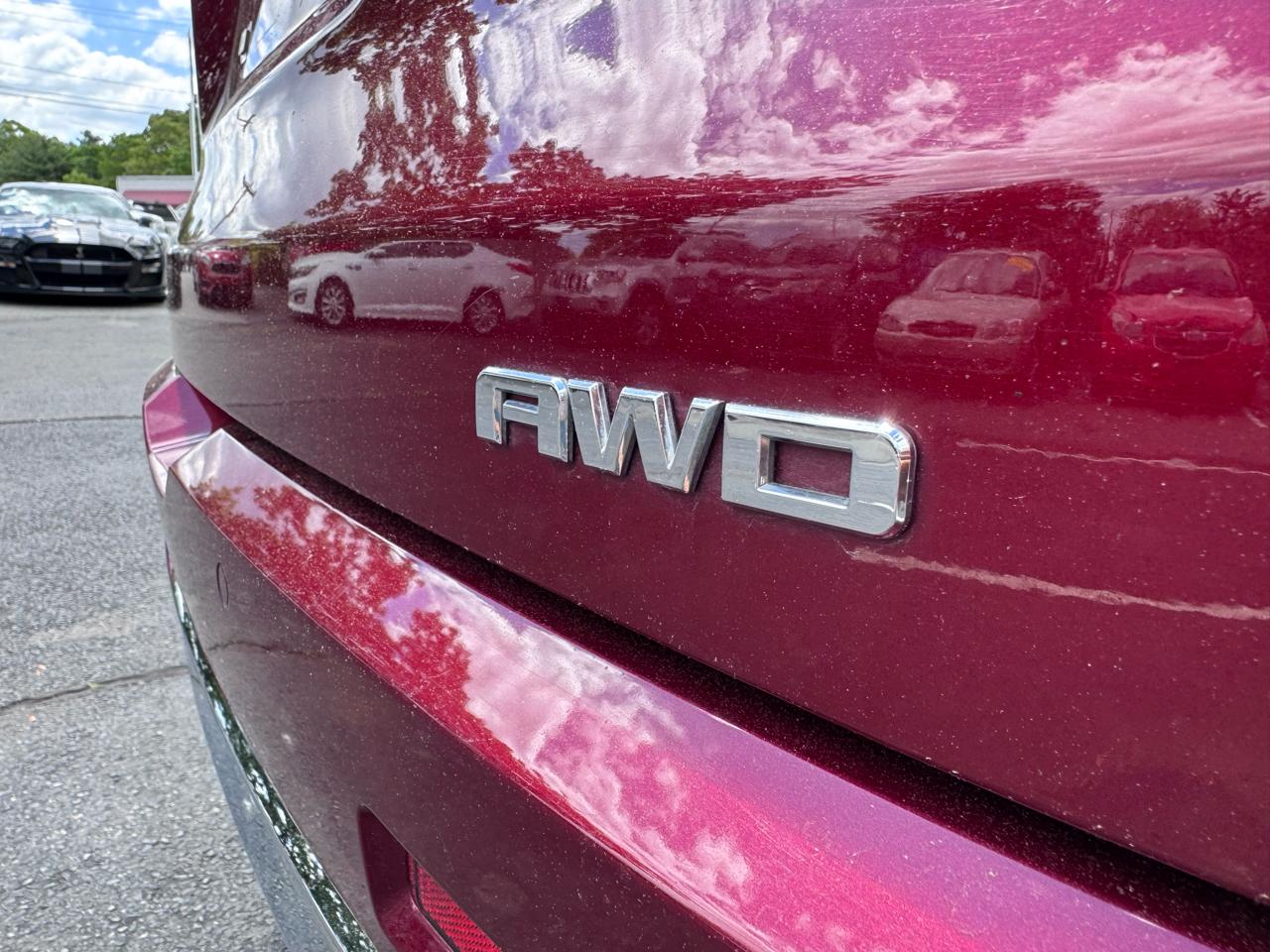 GMC Acadia AWD 4dr Denali 2017