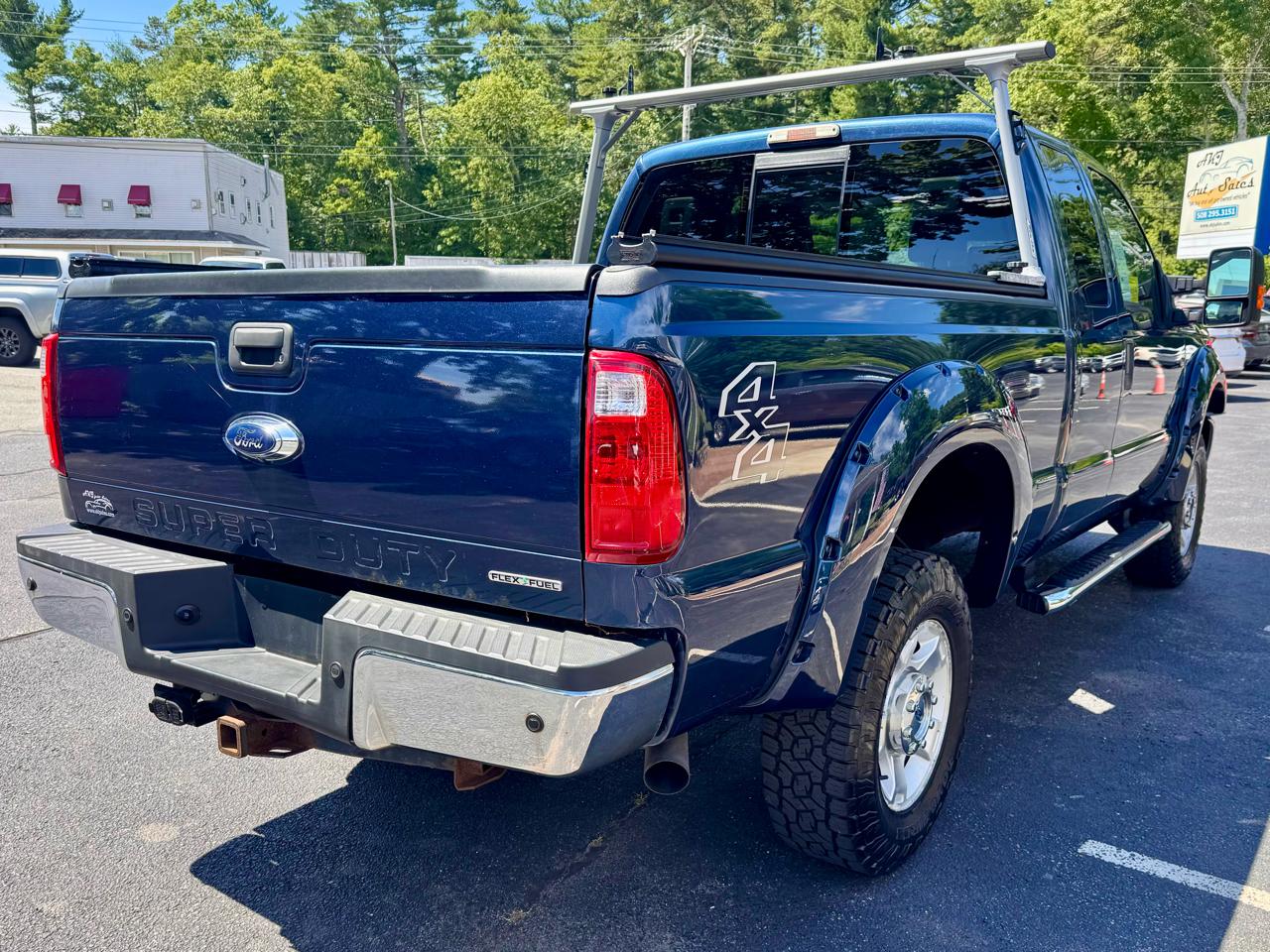 Ford Super Duty F-250 SRW 4WD SuperCab 142" Lariat 2015