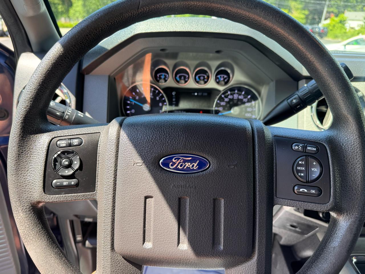 Ford Super Duty F-250 SRW 4WD SuperCab 142" Lariat 2015