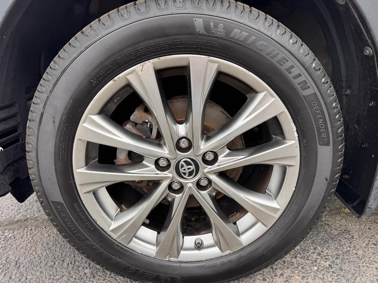 Toyota RAV4 Hybrid Limited AWD (Natl) 2018