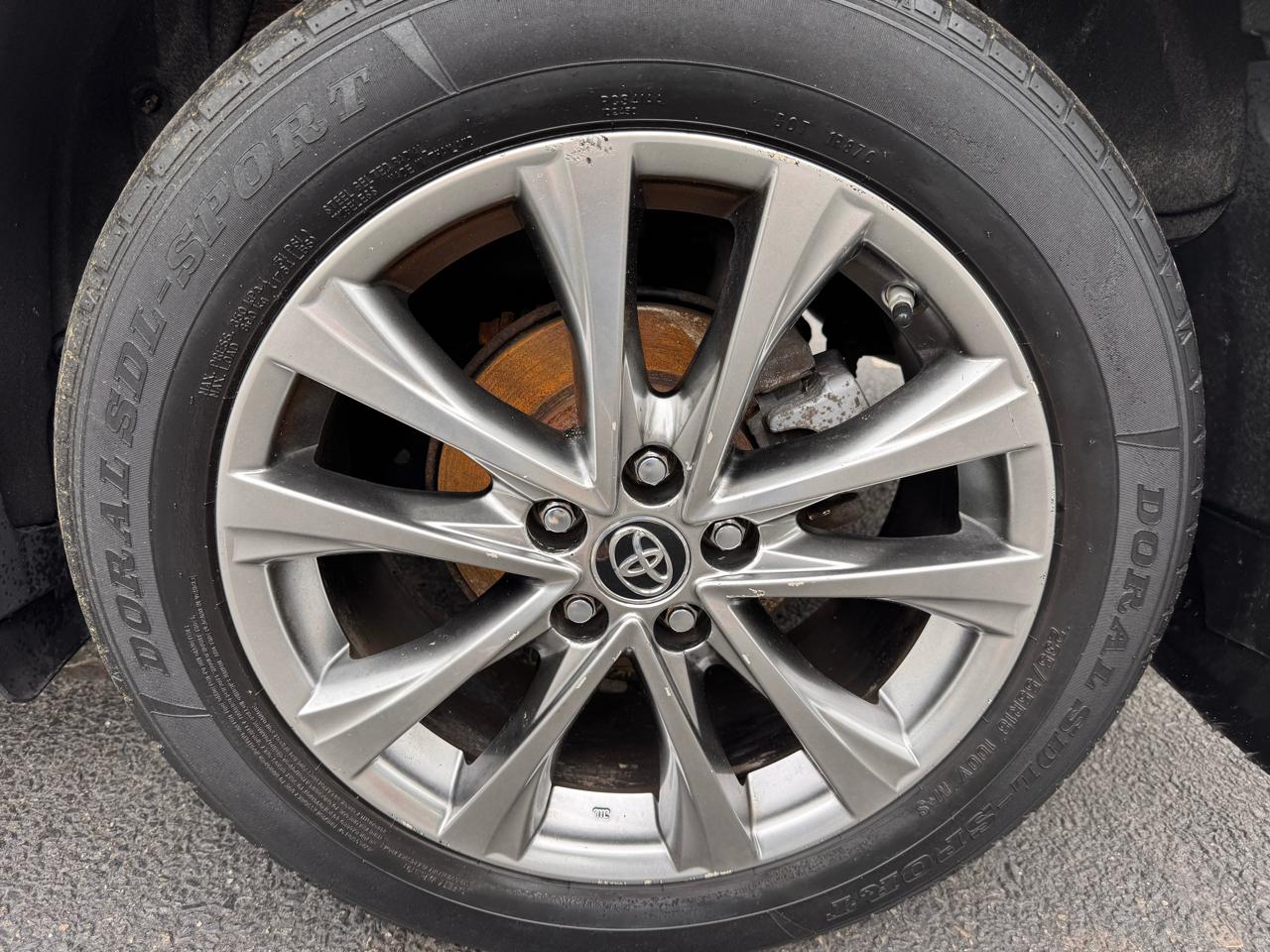 Toyota RAV4 Hybrid Limited AWD (Natl) 2018