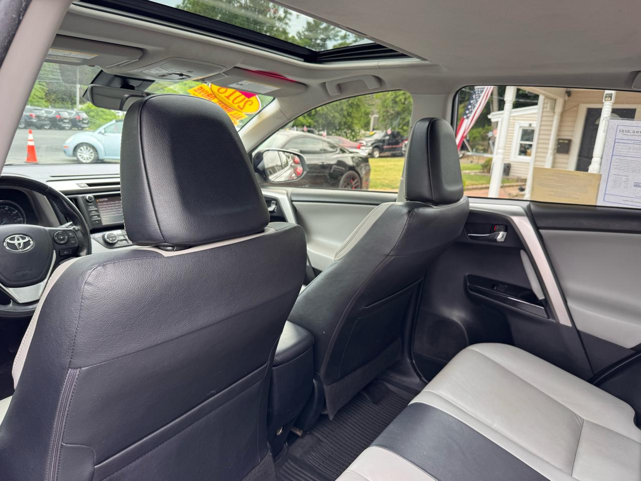 Toyota RAV4 Hybrid Limited AWD (Natl) 2018