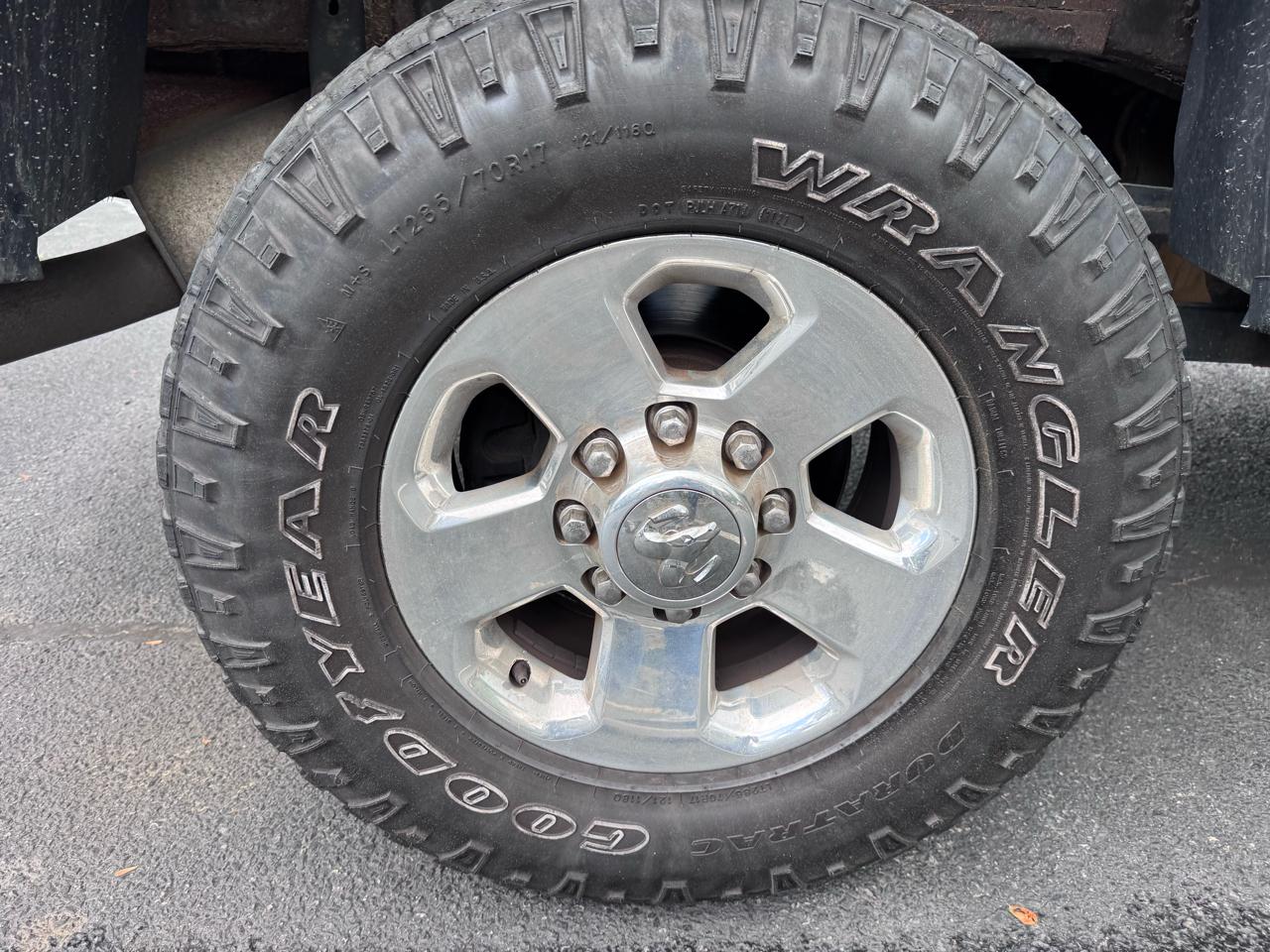 RAM 2500 4WD Crew Cab 149" Power Wagon 2015