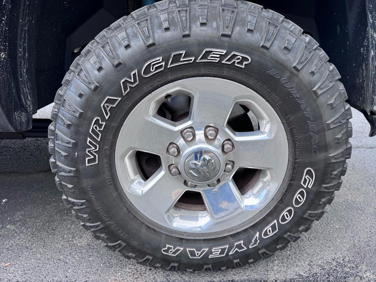 RAM 2500 4WD Crew Cab 149" Power Wagon 2015