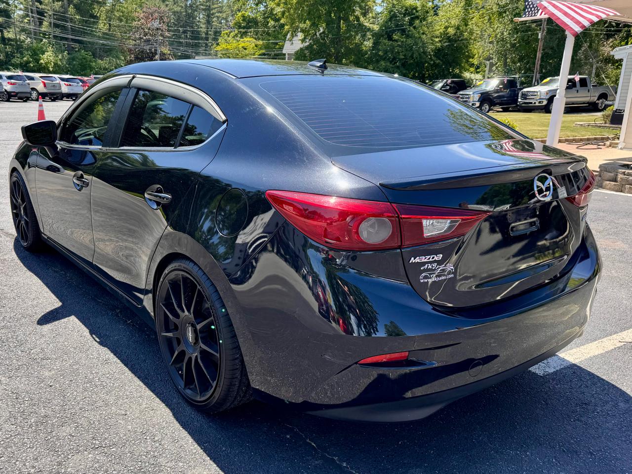 Mazda Mazda3 4-Door Grand Touring Manual 2017